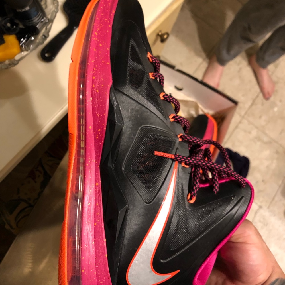 Like new Lebron 10